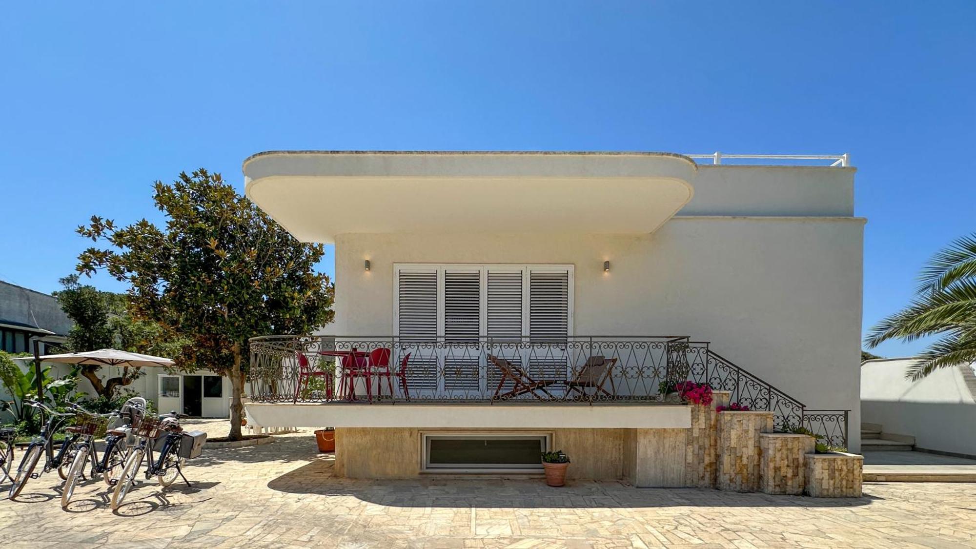 Flowing House Bríndisi Exterior foto